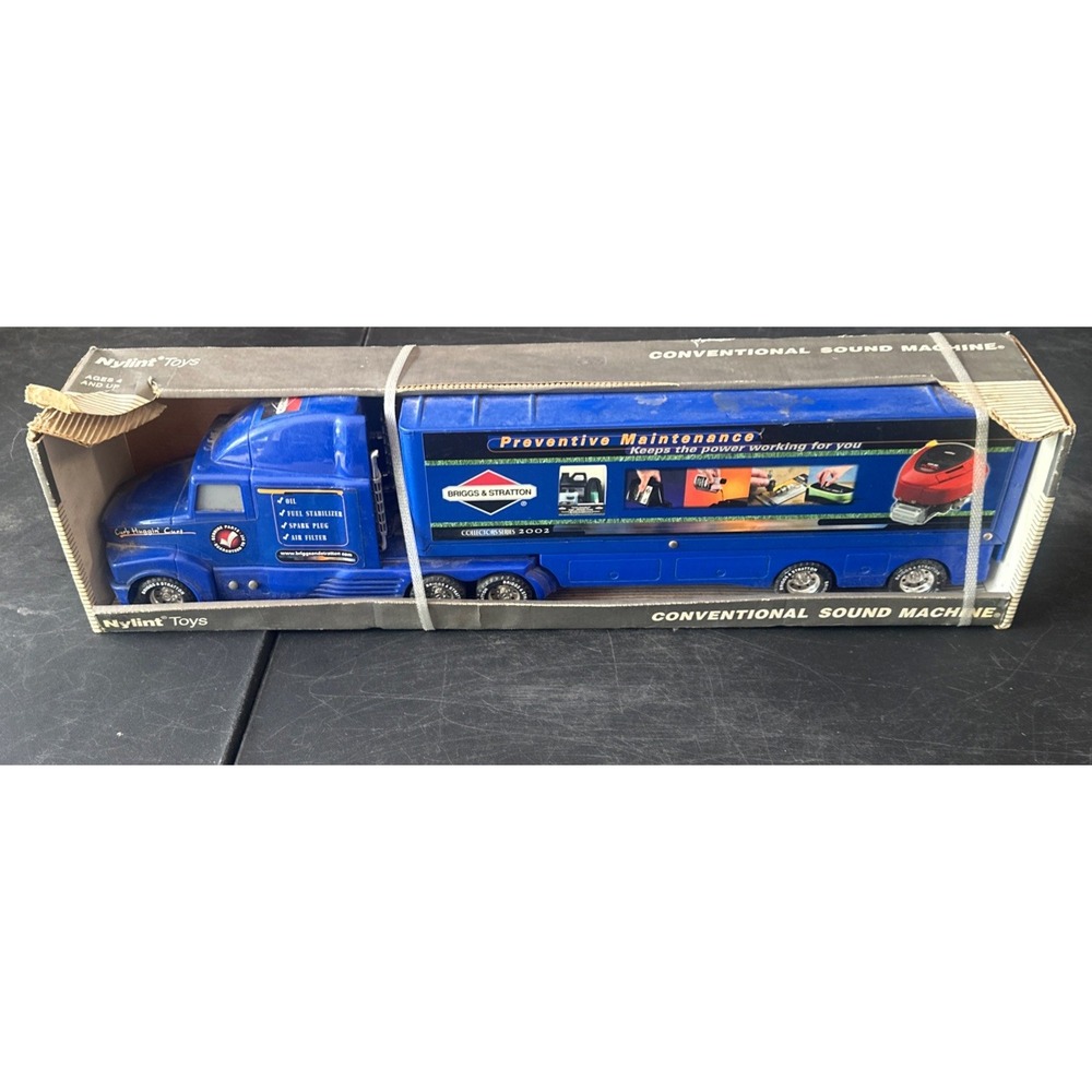 Nylint Briggs & Stratton Conventional Sound Machine New 2003 Semi Truck Power